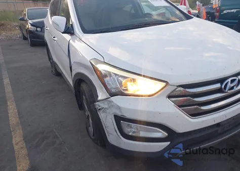 2013 Hyundai Santa Fe Sport z USA, uszkodzony, nr VIN 5XYZUDLBXDG040909